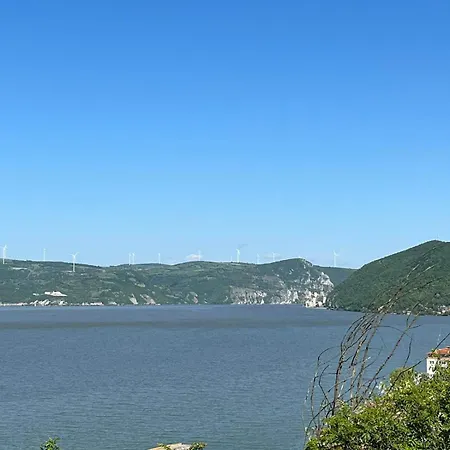Mulen Ruz Simic Apartment Golubac