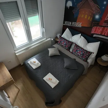 Mulen Ruz Simic 아파트 *