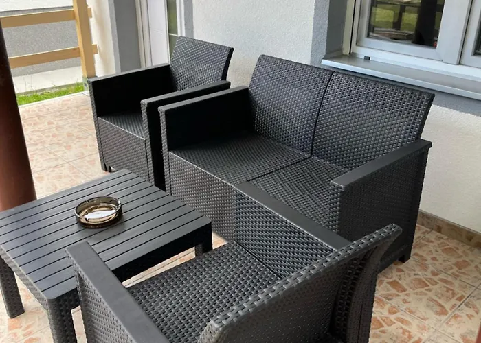 Mulen Ruz Simic アパート ゴルバッツ